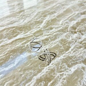 Elegant Silver Women's Ring